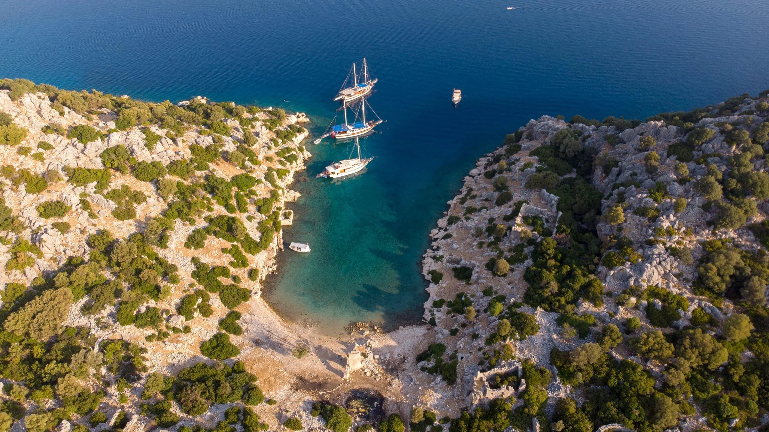Tersane Island