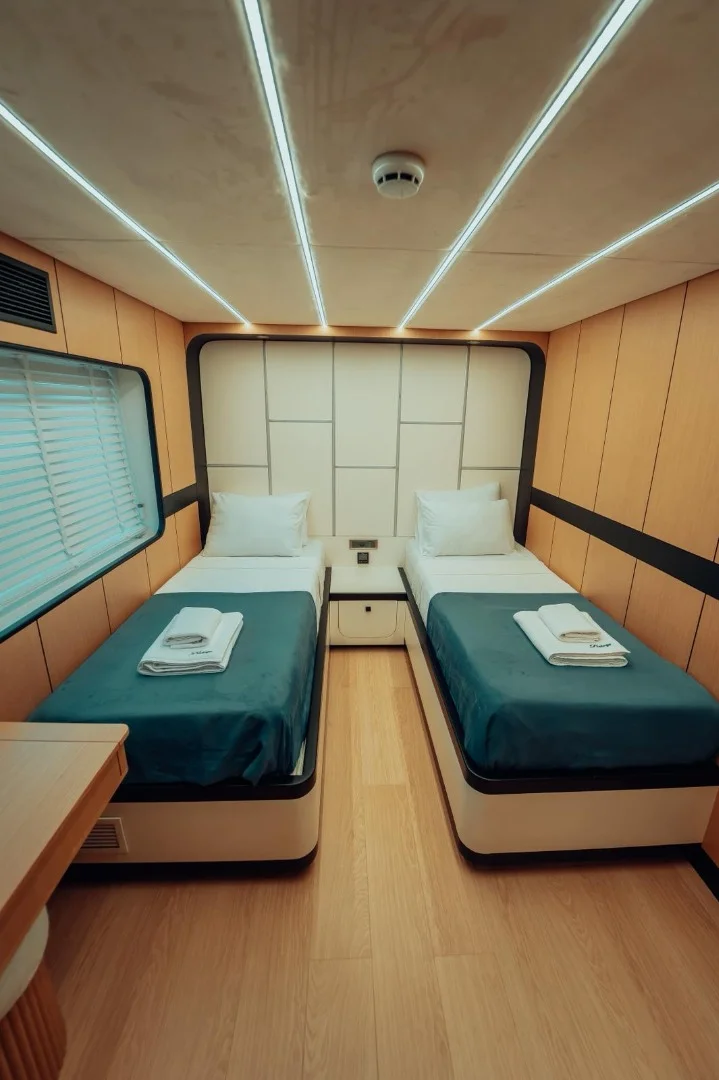 Beluga Trawler: Luxury Private Charter — photo 18