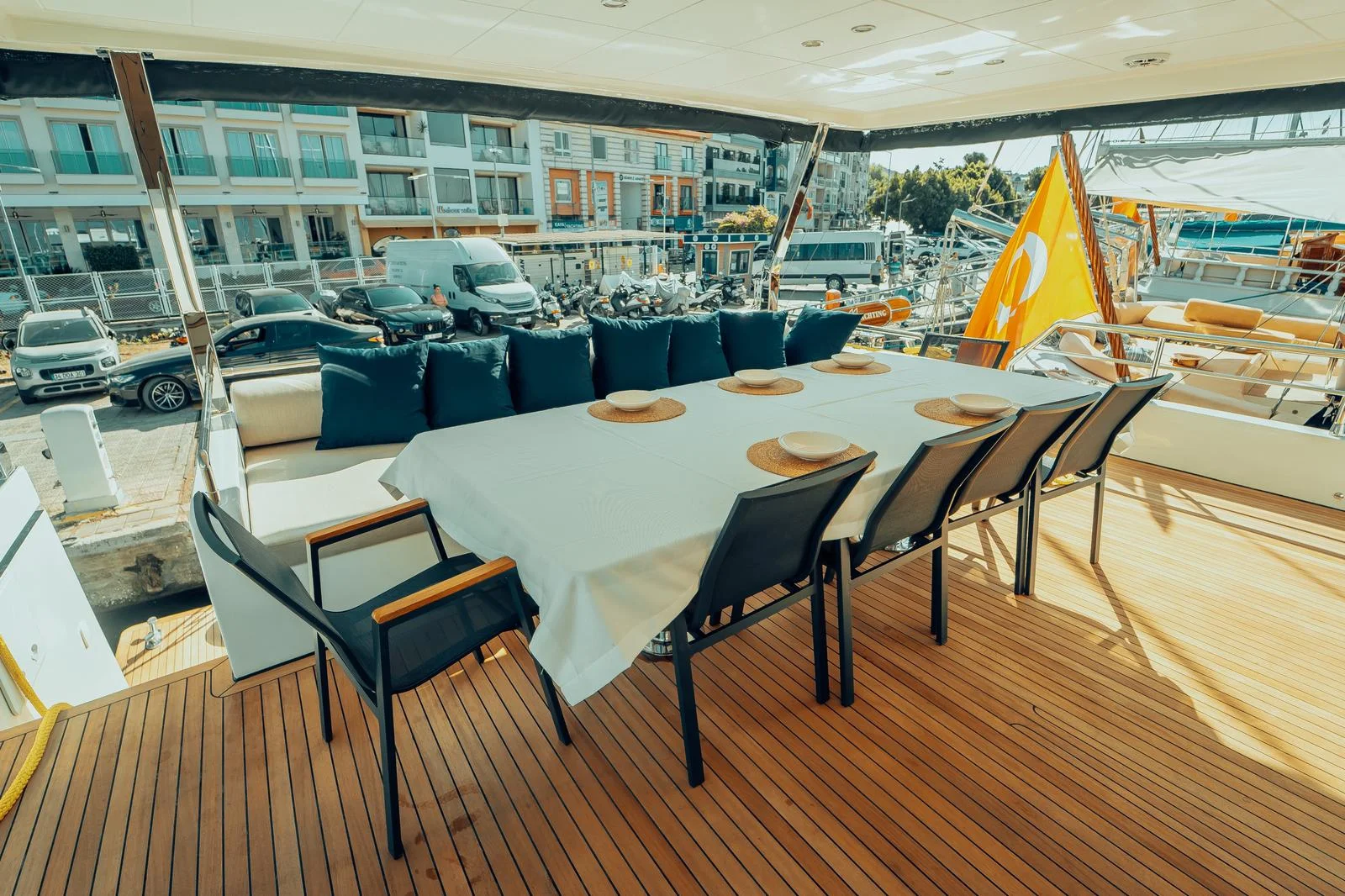 Beluga Trawler: Luxury Private Charter — photo 8