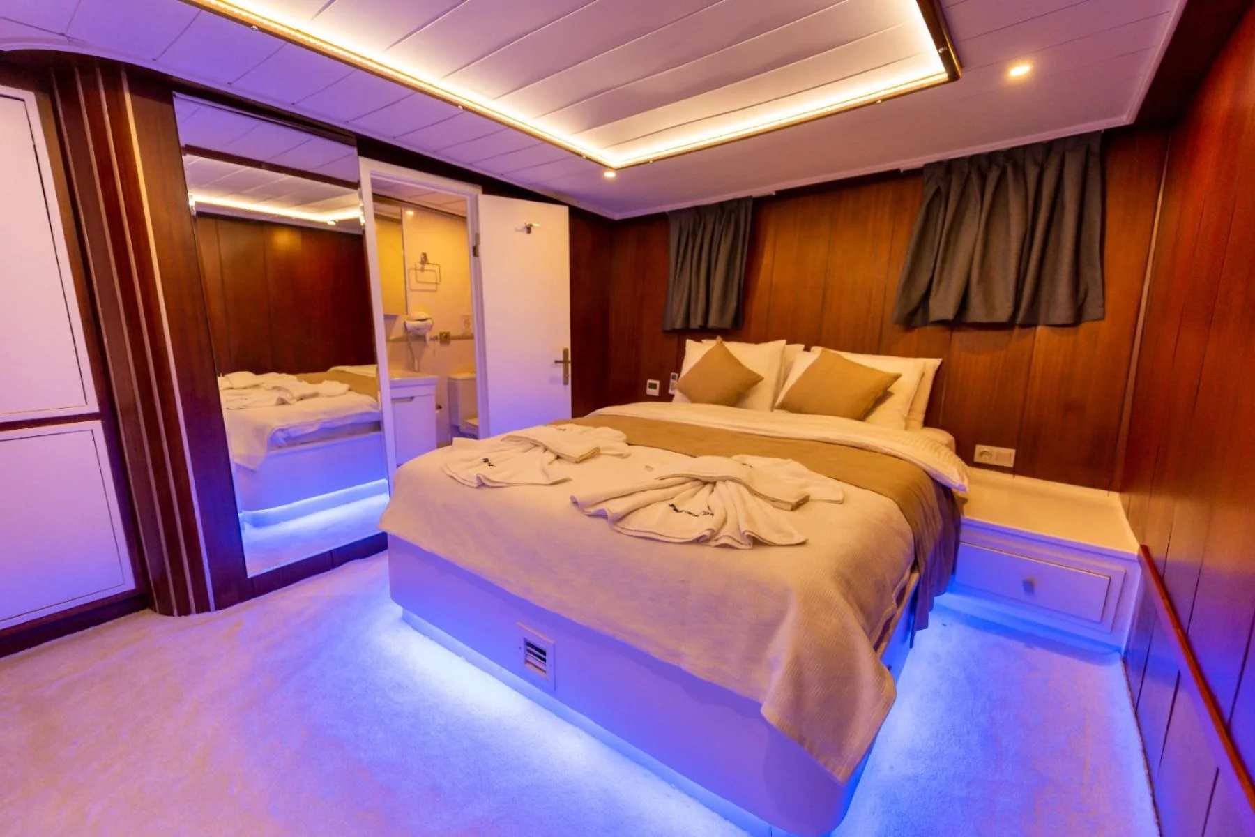 Buse by FRZ : Fethiye Gulet Charter — photo 29