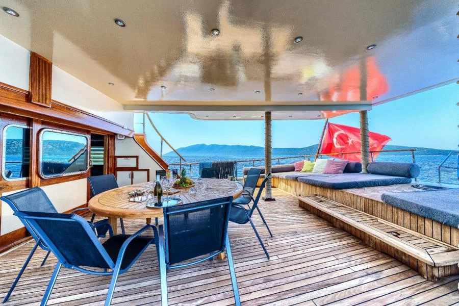 Elara 1 Yacht: Large Group Yacht Charter in Bodrum — photo 18