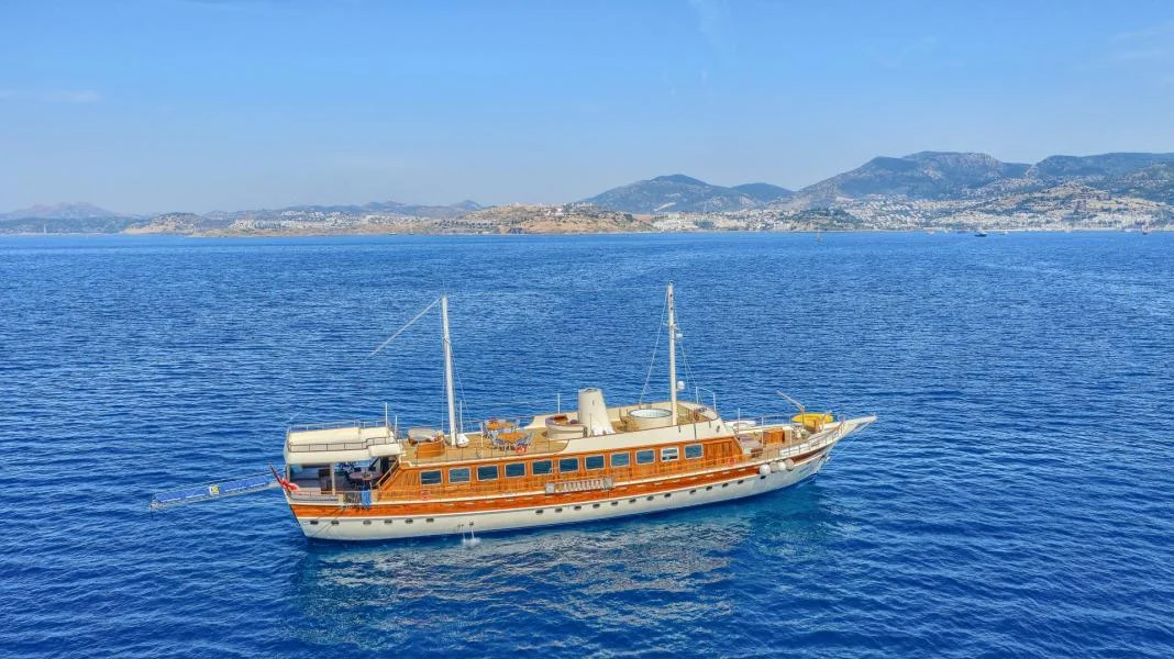 Elara 1 Yacht: Large Group Yacht Charter in Bodrum — photo 2