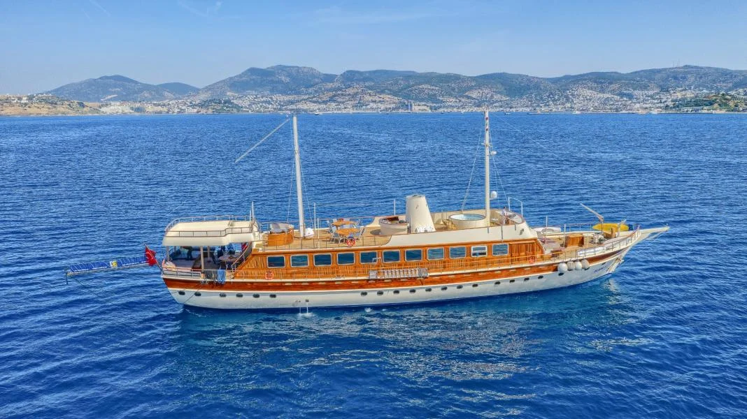 Elara 1 Yacht: Large Group Yacht Charter in Bodrum — photo 3