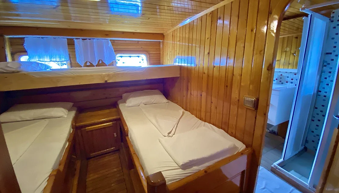 Gulet Bluefest; Classic Gulet With 8 Cabins For Blue Cruise Holidays — photo 4
