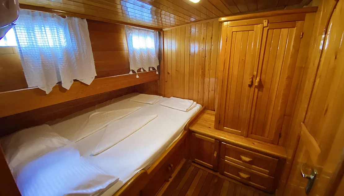 Gulet Bluefest; Classic Gulet With 8 Cabins For Blue Cruise Holidays — photo 5