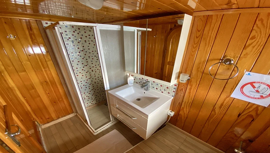 Gulet Bluefest; Classic Gulet With 8 Cabins For Blue Cruise Holidays — photo 10