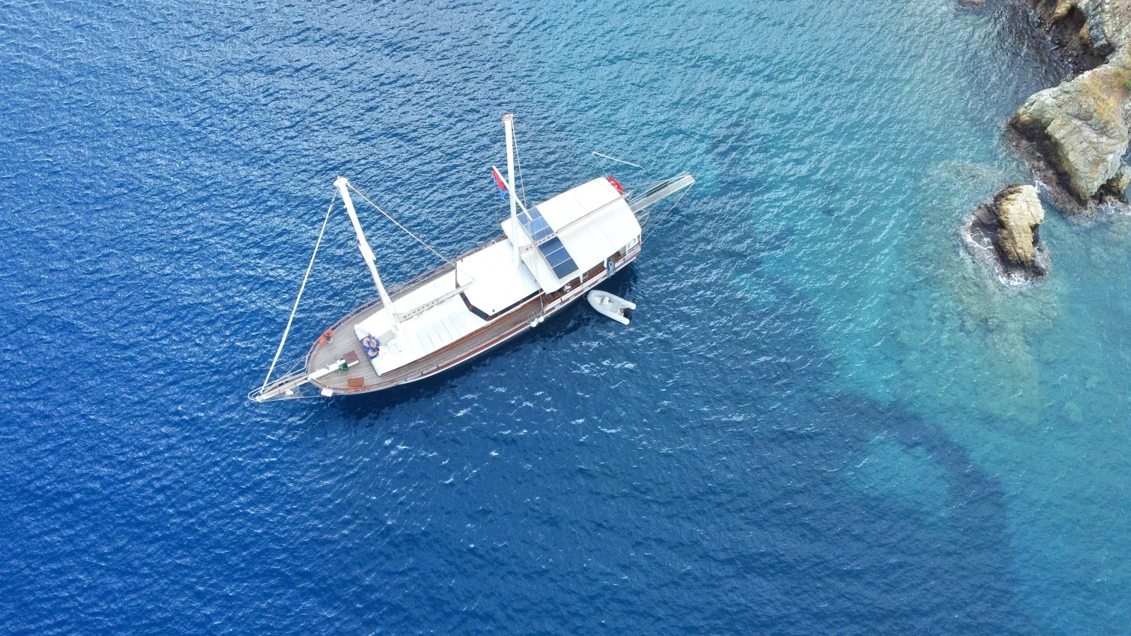 Gulet Bluefest; Classic Gulet With 8 Cabins For Blue Cruise Holidays — photo 21