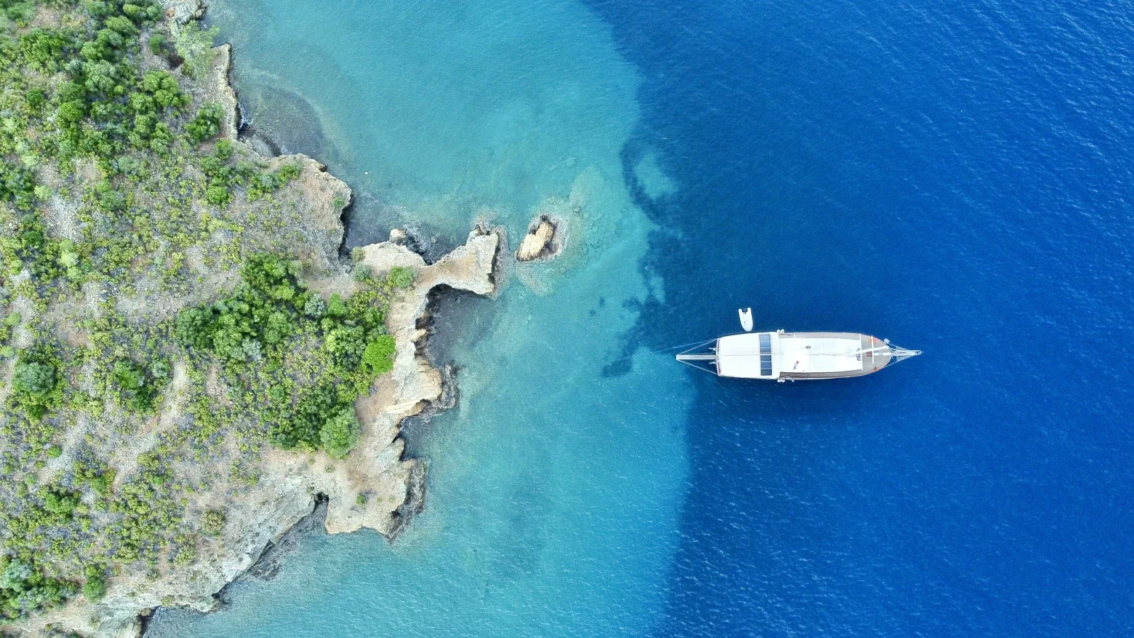 Gulet Bluefest; Classic Gulet With 8 Cabins For Blue Cruise Holidays — photo 23
