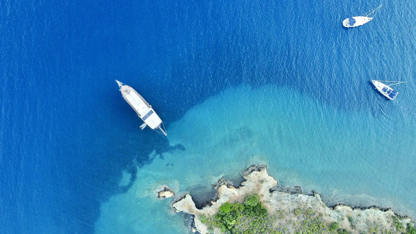 Gulet Bluefest; Classic Gulet With 8 Cabins For Blue Cruise Holidays — photo 25