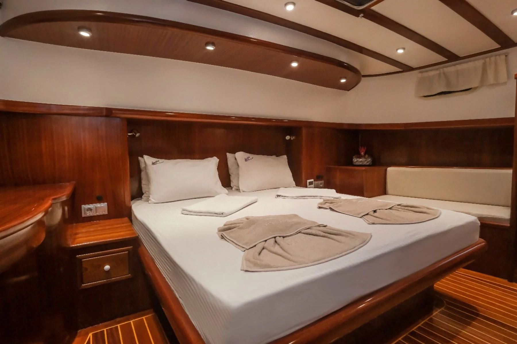 Junior Tarkan: Blue Cruise For 6 Person — photo 15