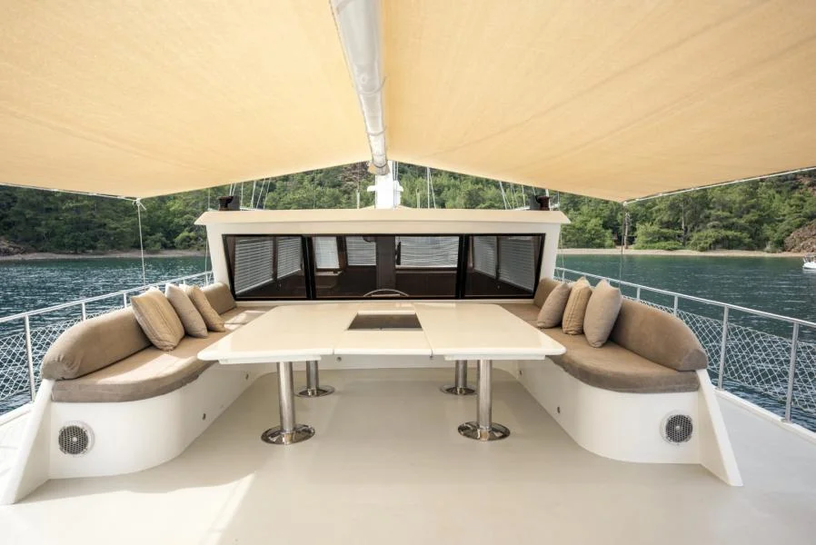 Kayhan 11: Large Yacht Charter — photo 8