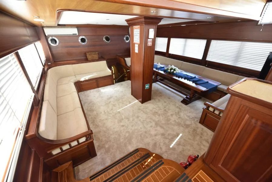 Kayhan 11: Large Yacht Charter — photo 18