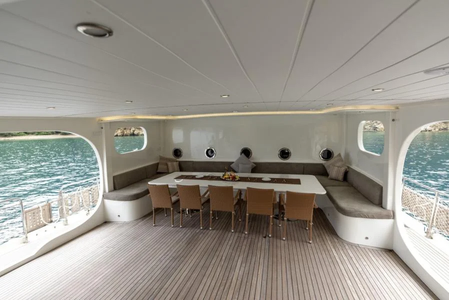 Kayhan 11: Large Yacht Charter — photo 13