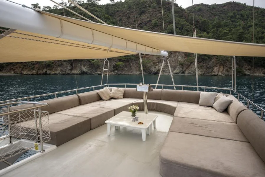 Kayhan 11: Large Yacht Charter — photo 7