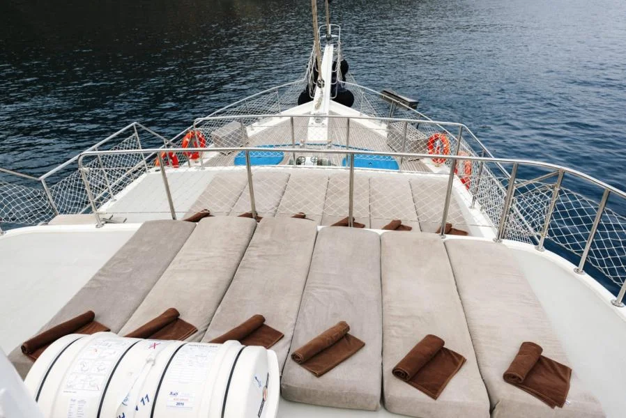 Kayhan 11: Large Yacht Charter — photo 4