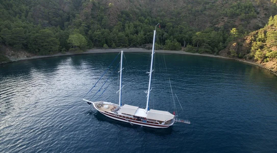 Kayhan Kaptan: Authentic Sailing Yacht Charter — photo 1