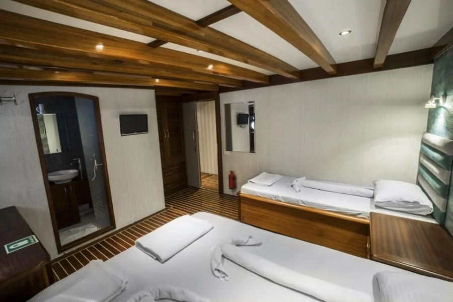 Love Boat: High-Capacity Luxury Yacht Charter Turkey — photo 22