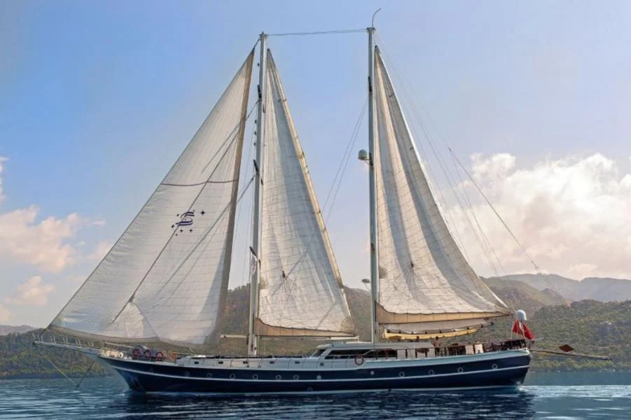 Perla Del Mar 2: Deluxe Private Charter — photo 6