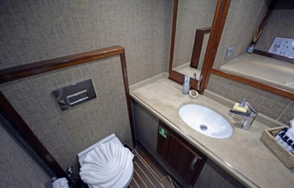 Perla Del Mar 2: Deluxe Private Charter — photo 27