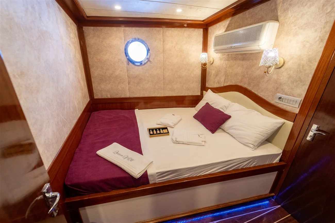 Queen of RTT: Premium Yacht Charter Turkey — photo 57
