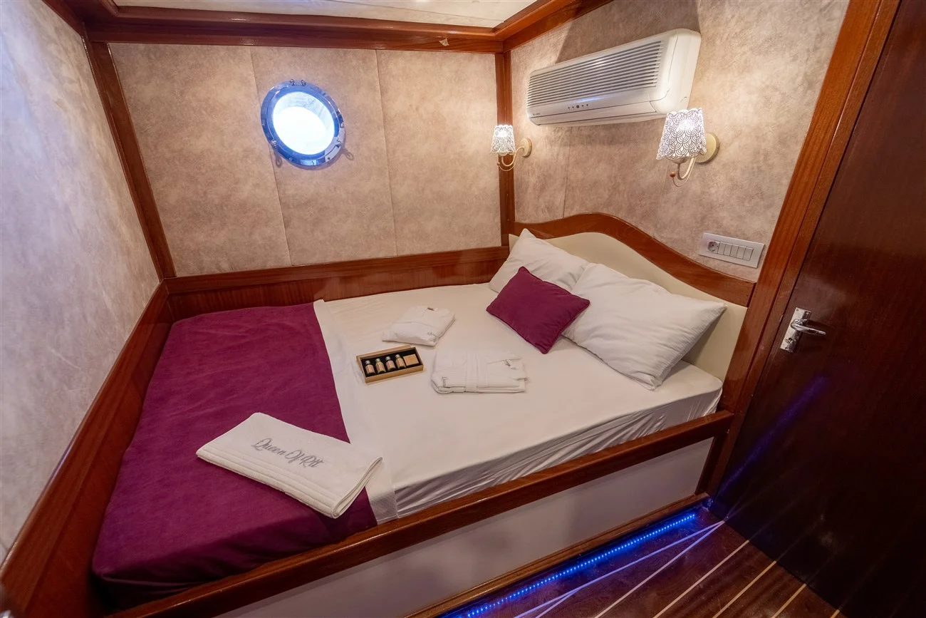 Queen of RTT: Premium Yacht Charter Turkey — photo 58