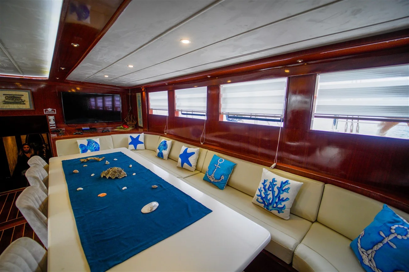 Queen of RTT: Premium Yacht Charter Turkey — photo 30