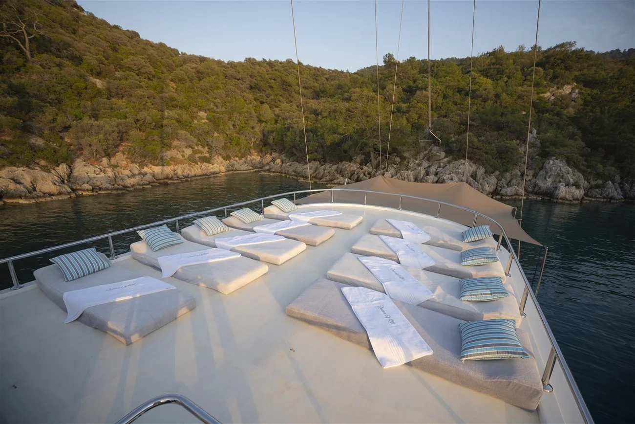 Queen of RTT: Premium Yacht Charter Turkey — photo 15