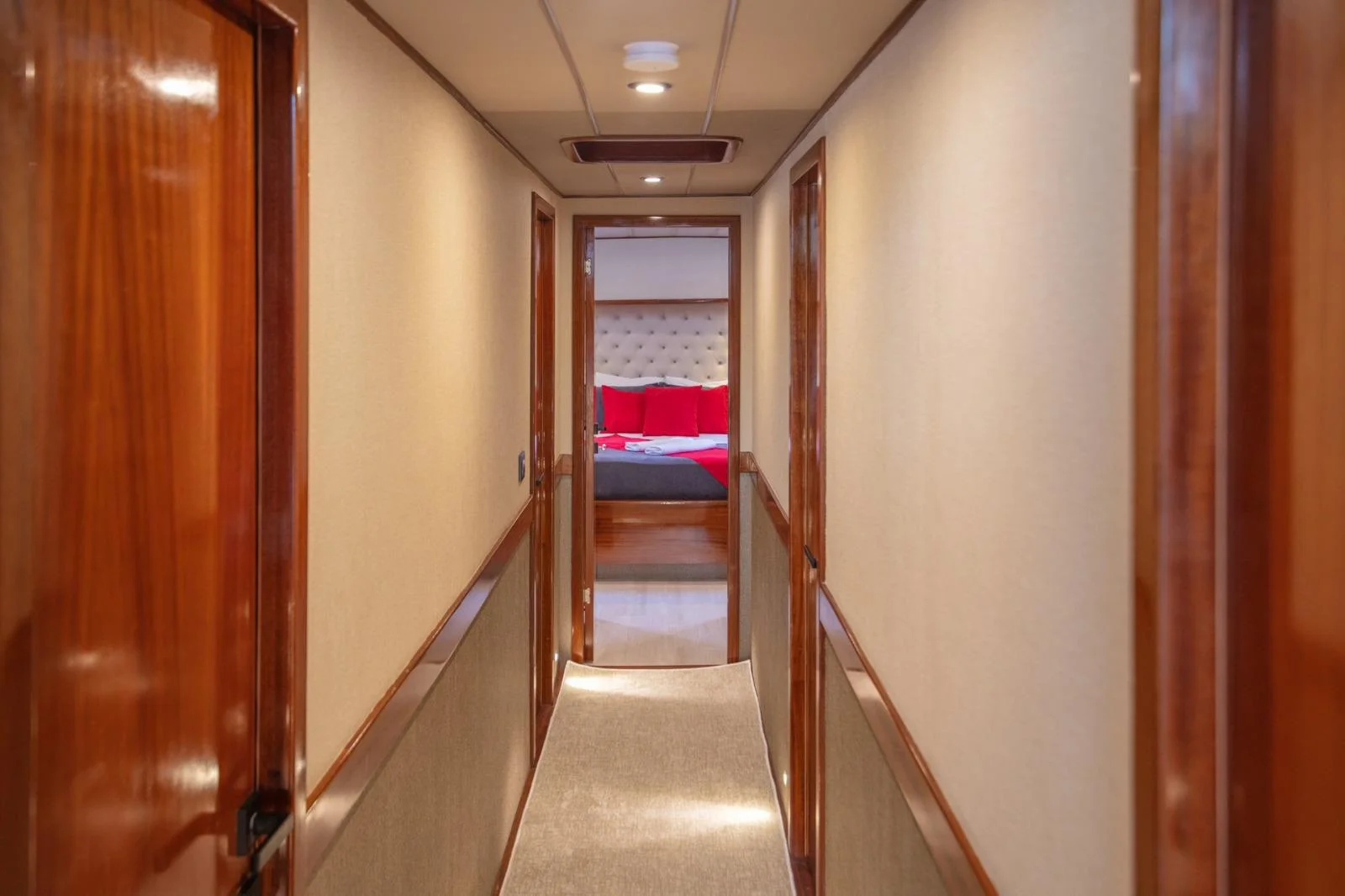 Royal RTT Gulet | Modern Luxury Yacht Charter Turkey — photo 14