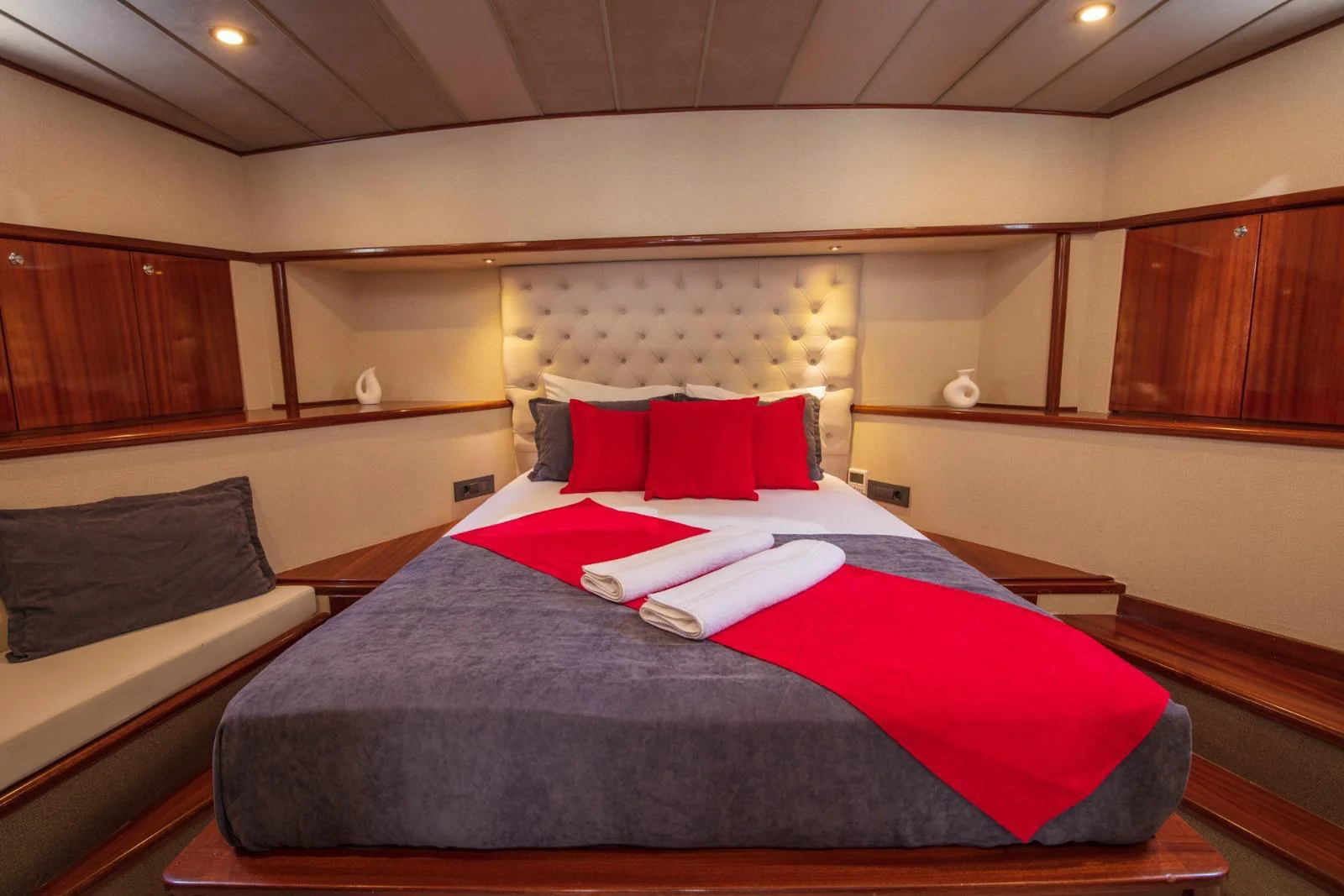 Royal RTT Gulet | Modern Luxury Yacht Charter Turkey — photo 18