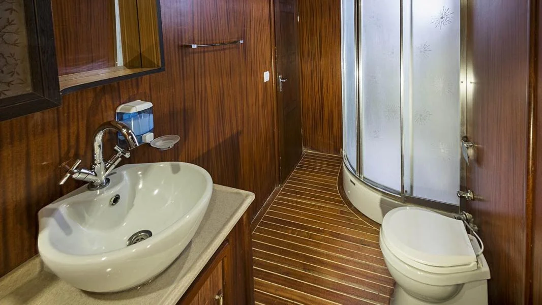 S Nur Taylan Gulet: Premium Private Yacht Charter Marmaris — photo 29