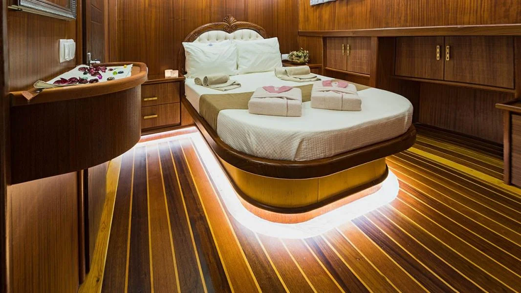 S Nur Taylan Gulet: Premium Private Yacht Charter Marmaris — photo 25