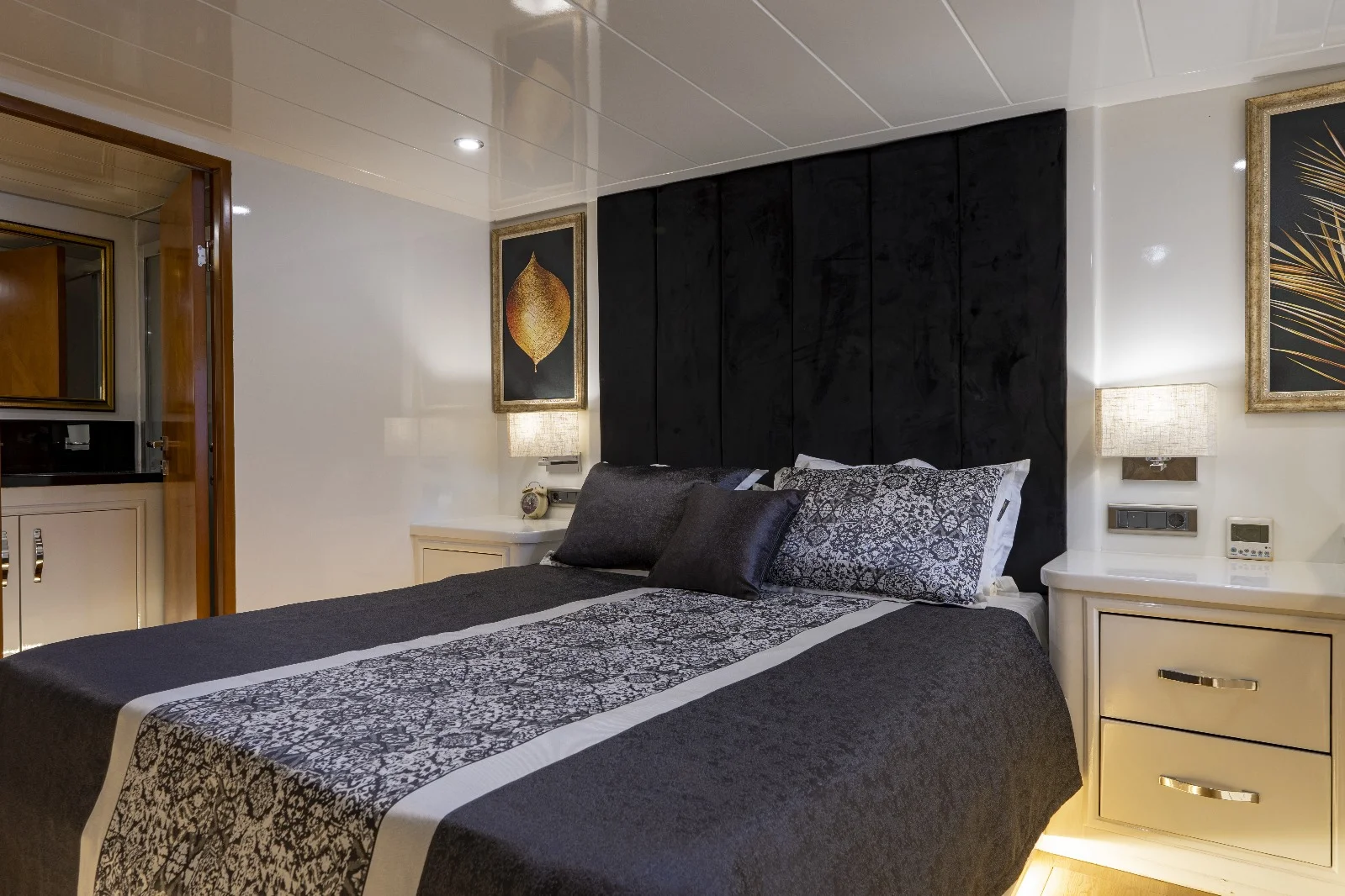 Simay S Yacht: Luxury Trawler Charter in Fethiye — photo 32