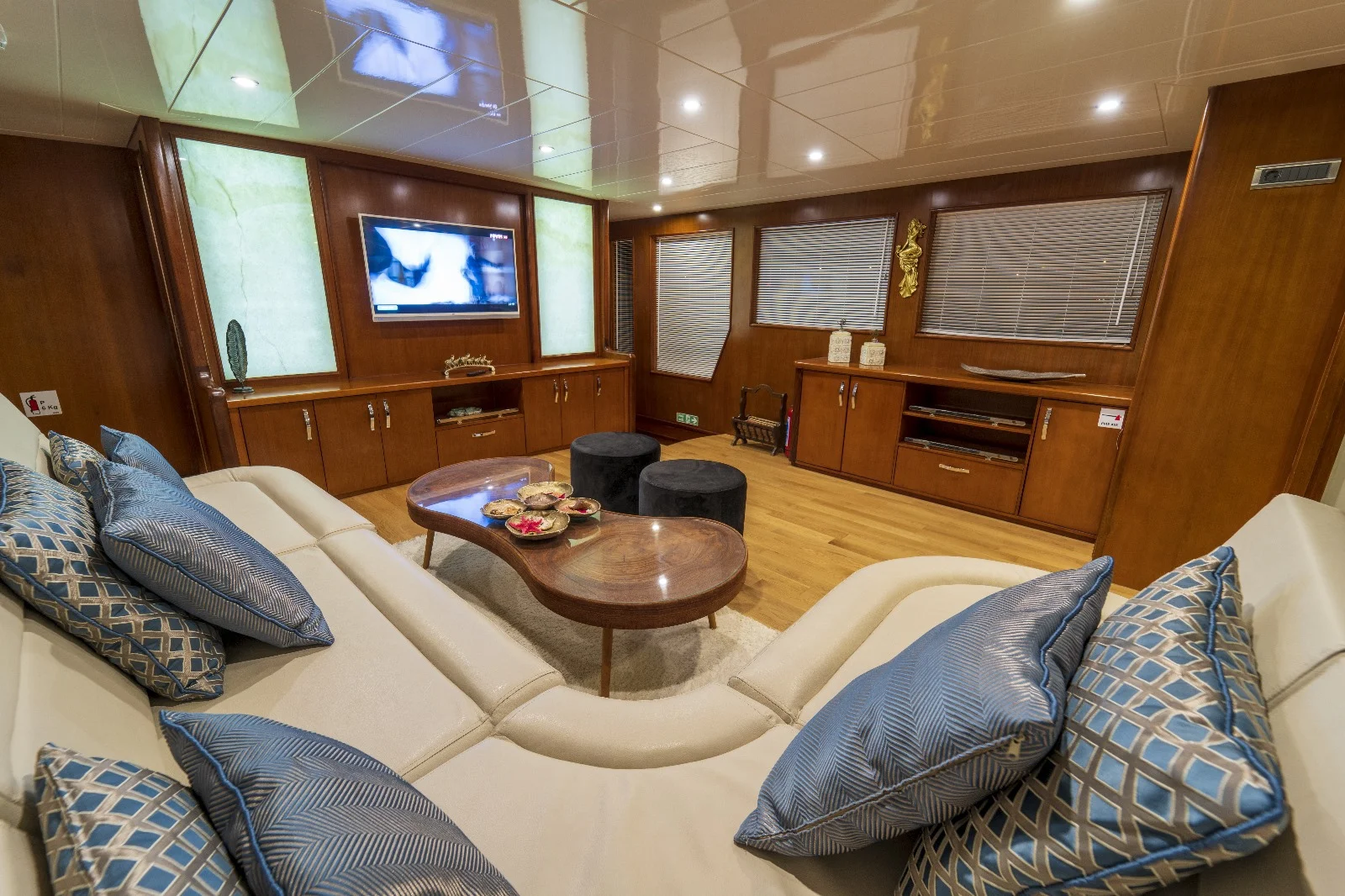 Simay S Yacht: Luxury Trawler Charter in Fethiye — photo 27